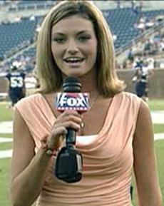 Lauren Bowden (FOX Sports Reporter) nude