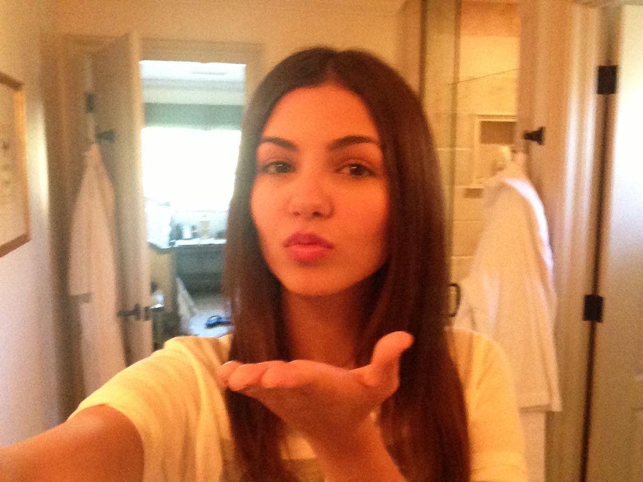 Victoria Justice Naked The Fappening 2014 2019 Celebrity Photo Leaks