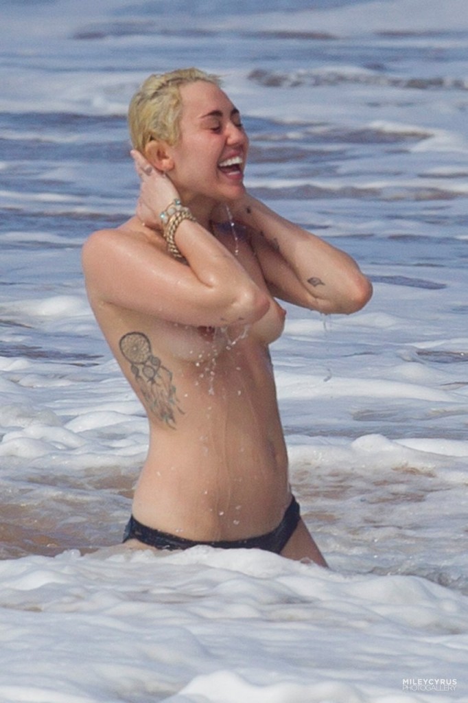 Miley Cyrus new leaked photos