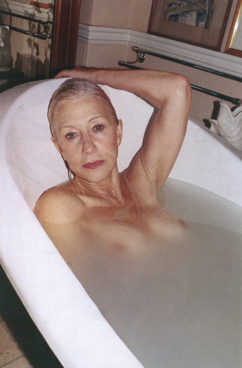 Helen Mirren naked in the bath