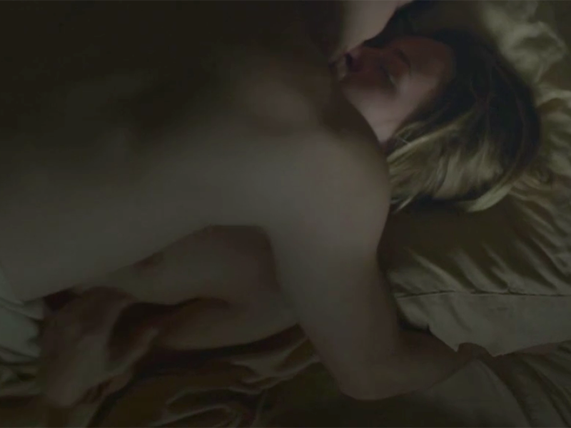 Britt Robertson sex scene (9 photos)