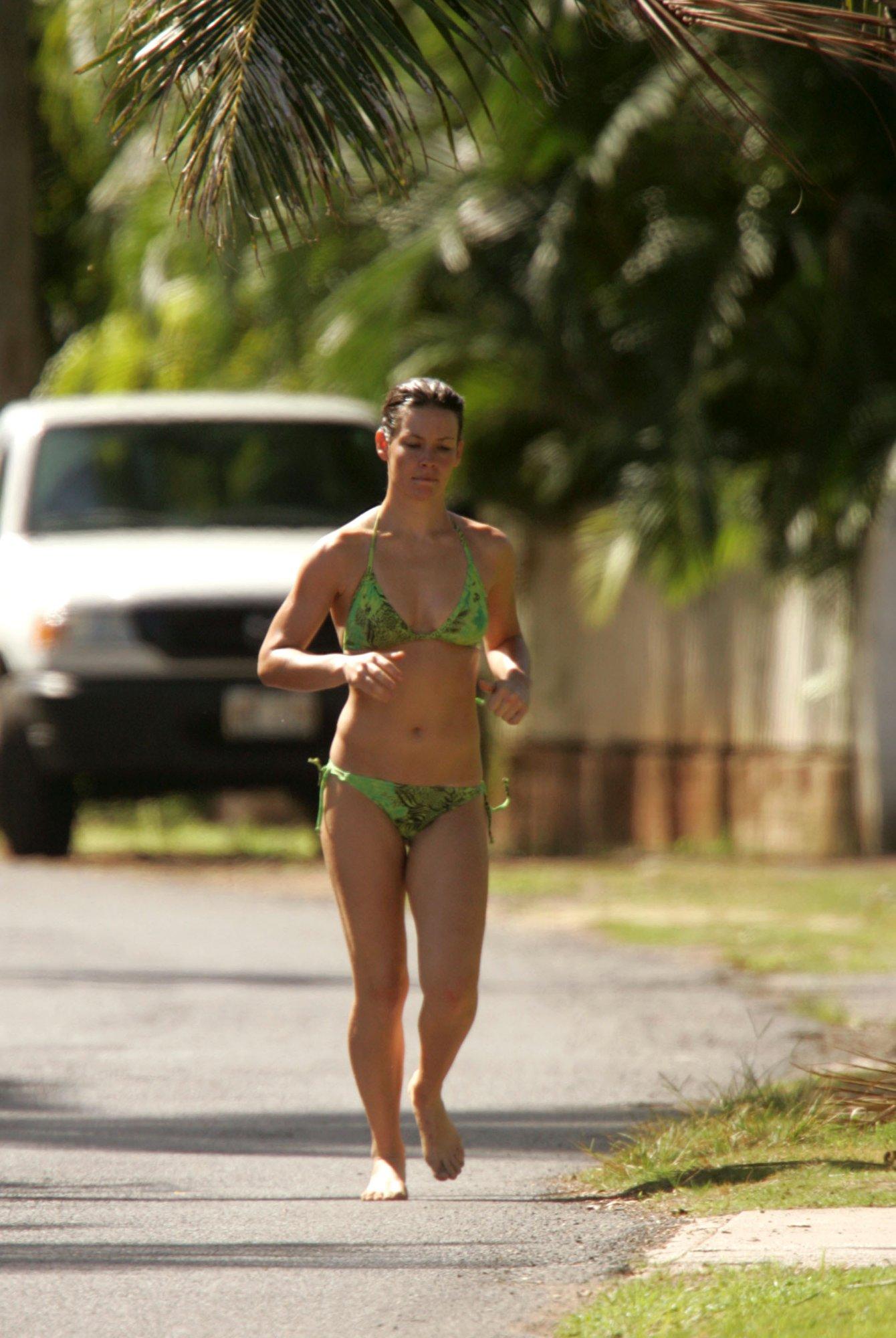 Evangeline Lilly Bikini Picture