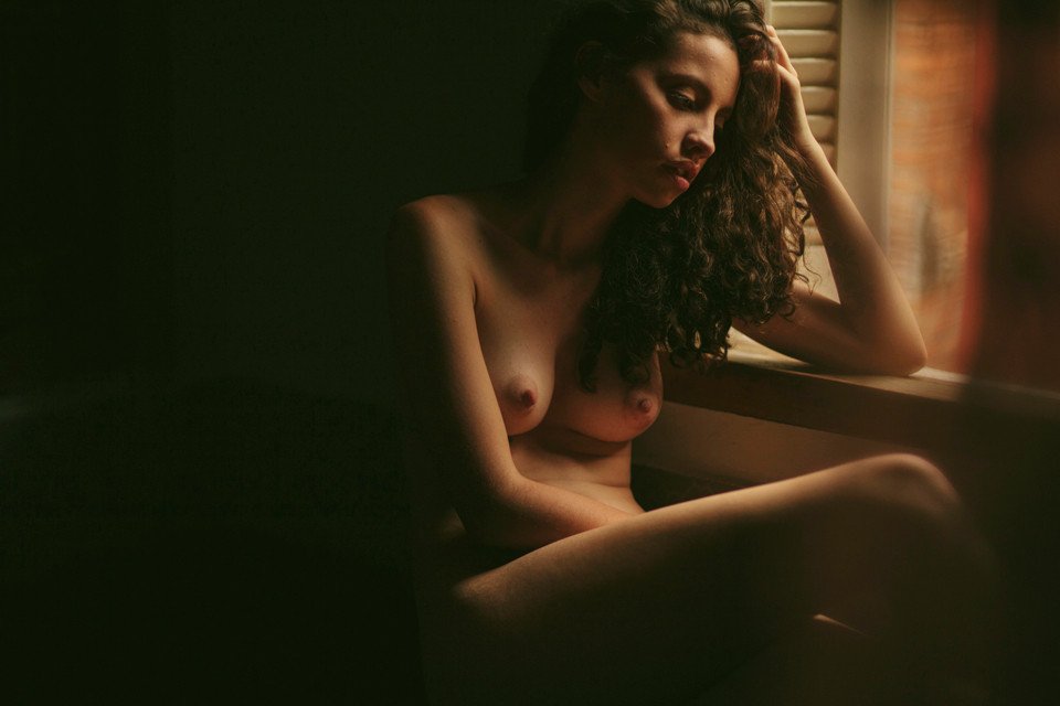 Nude Bianca Machado