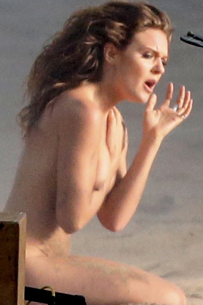 Tove Lo Topless Pictures