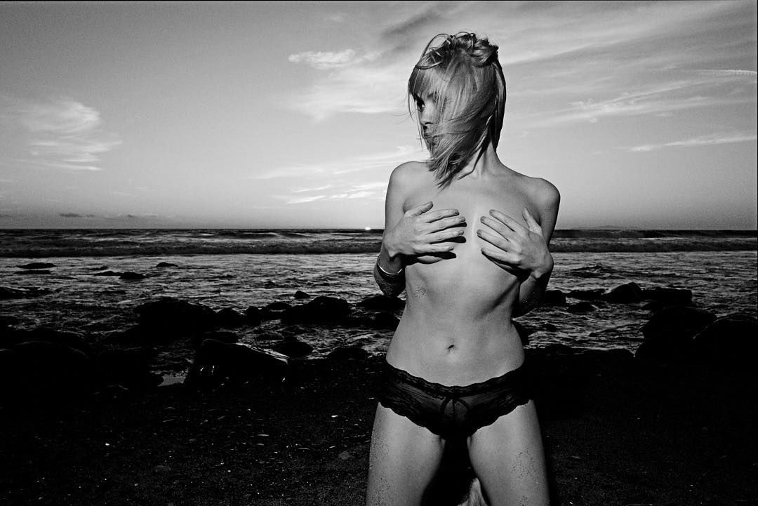 Brea Grant Topless Photos