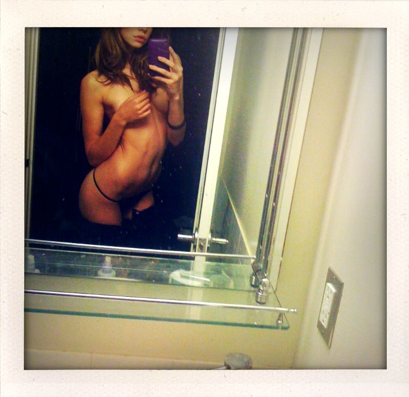 Sexy Analeigh Tipton Leaked Photos
