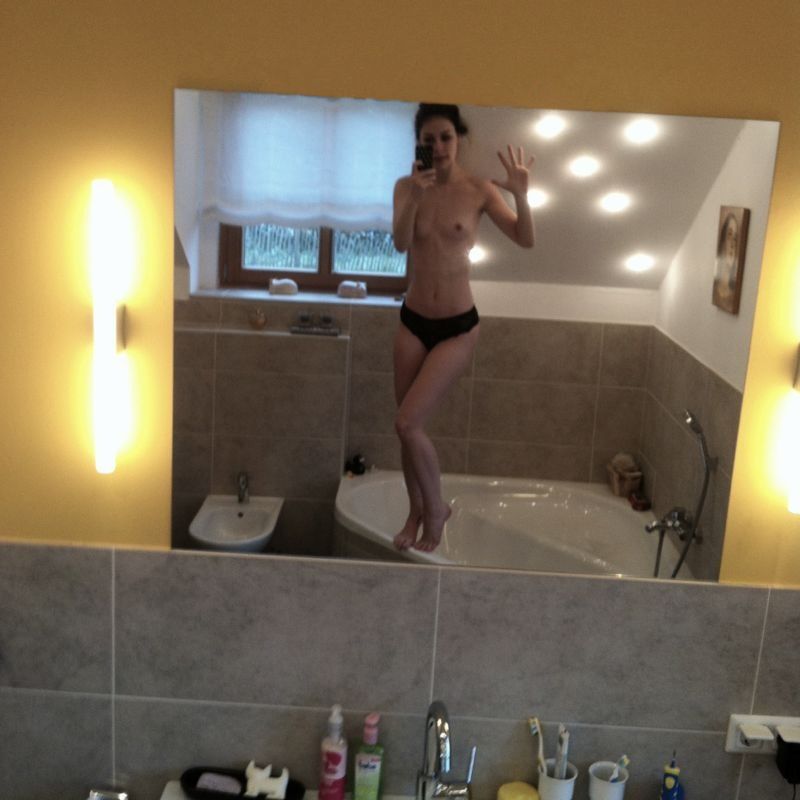 Hot Lena Meyer-Landrut Leaked Photos