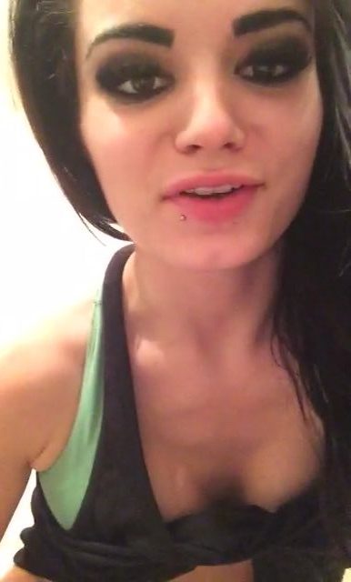 WWE Diva Paige’s Leaked Photos Show Her Work Rate