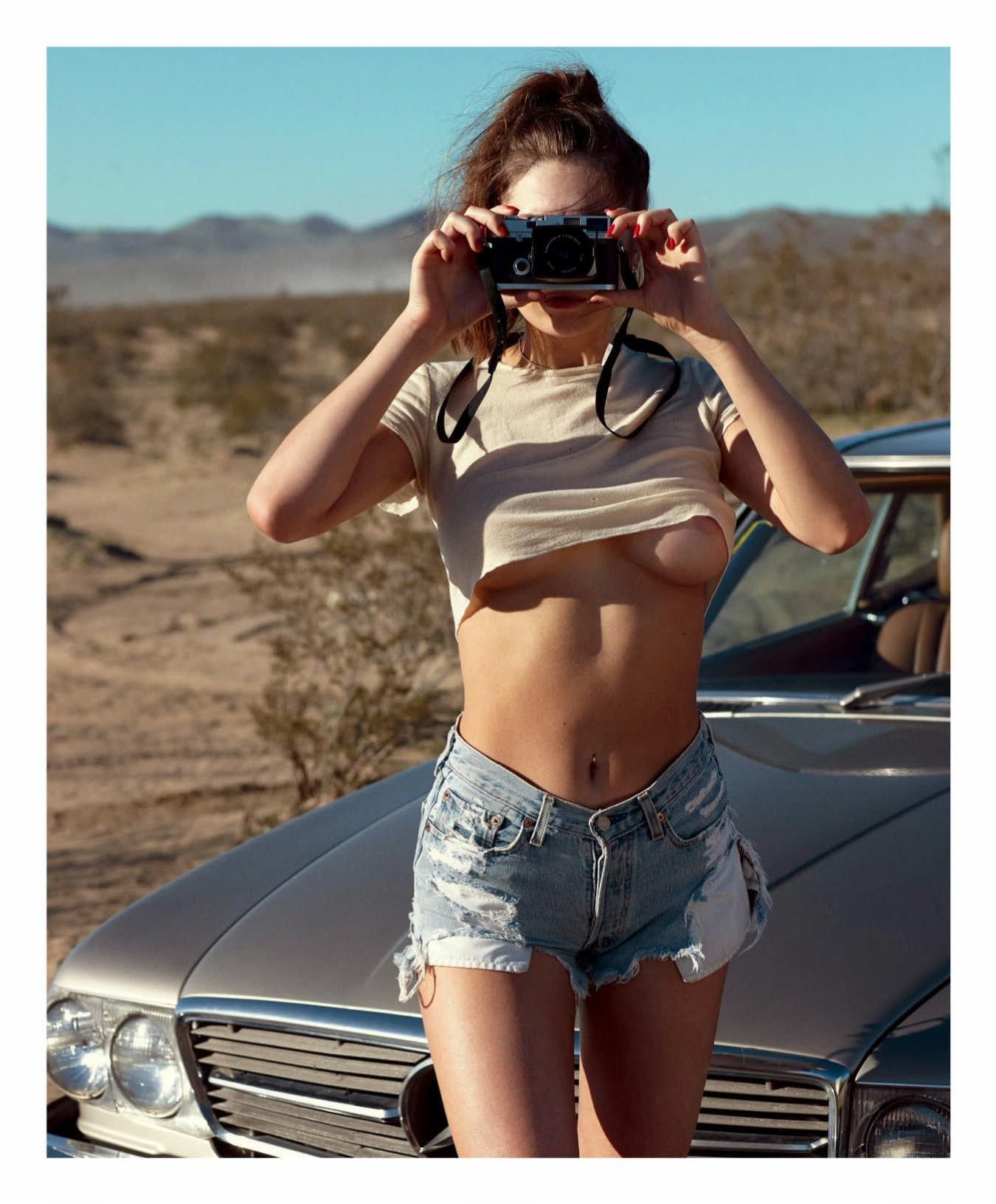 Elsie Hewitt Is The Hottest Hitchhiker Of 2017