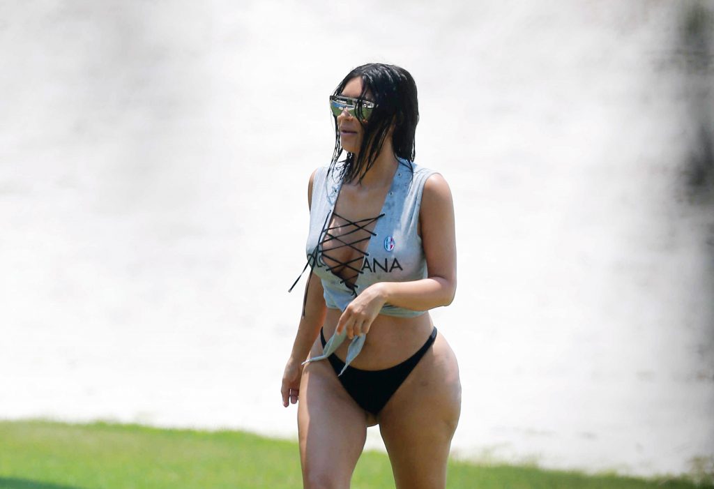 Kim Kardashian: Too Much Ass