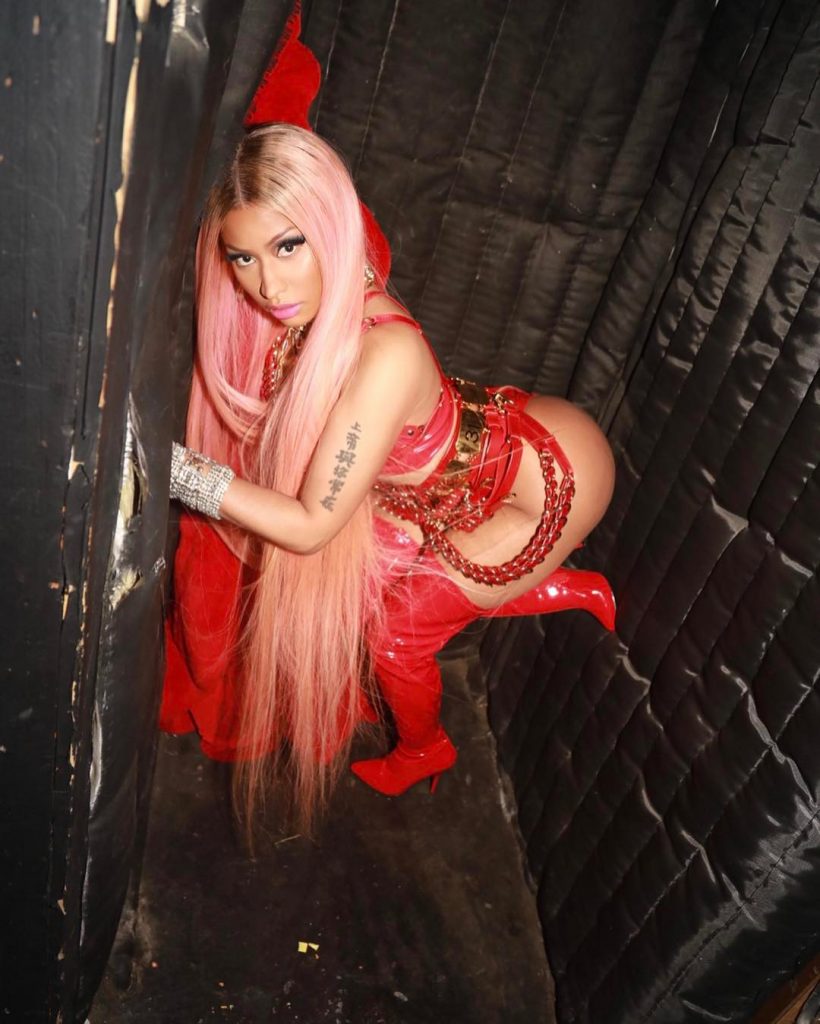 Nicki Minaj: Boxed In Beautiful Booty