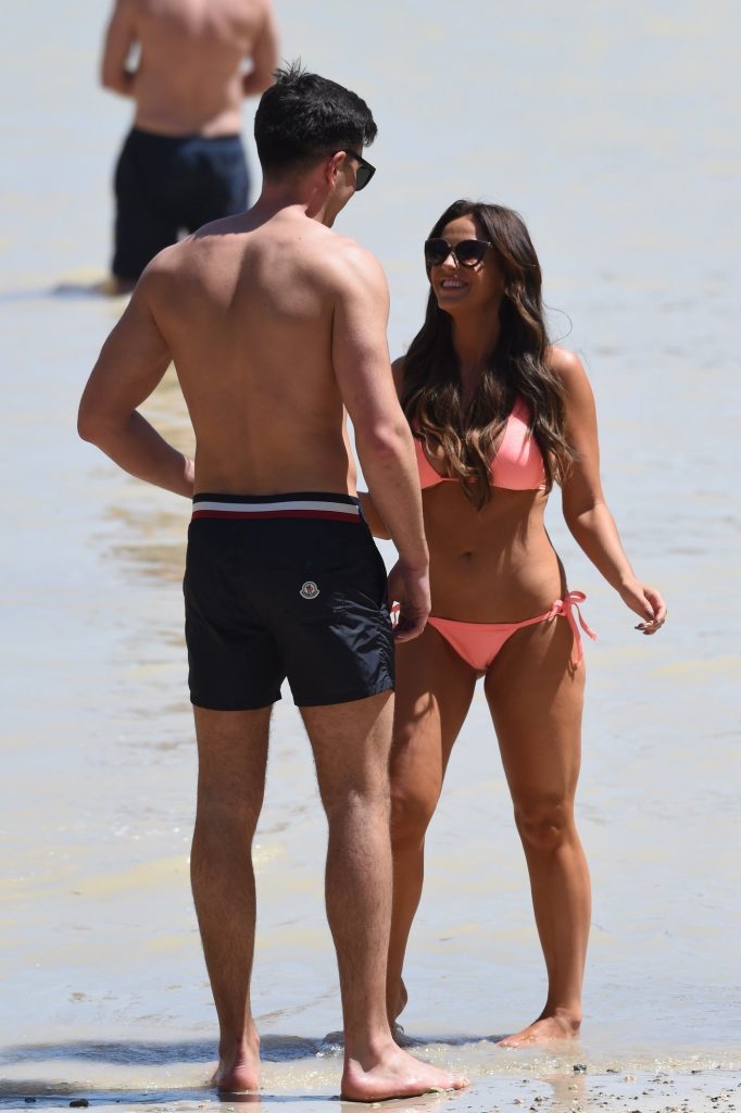 Vicky Pattison Hangs Out With Her Boyfriend