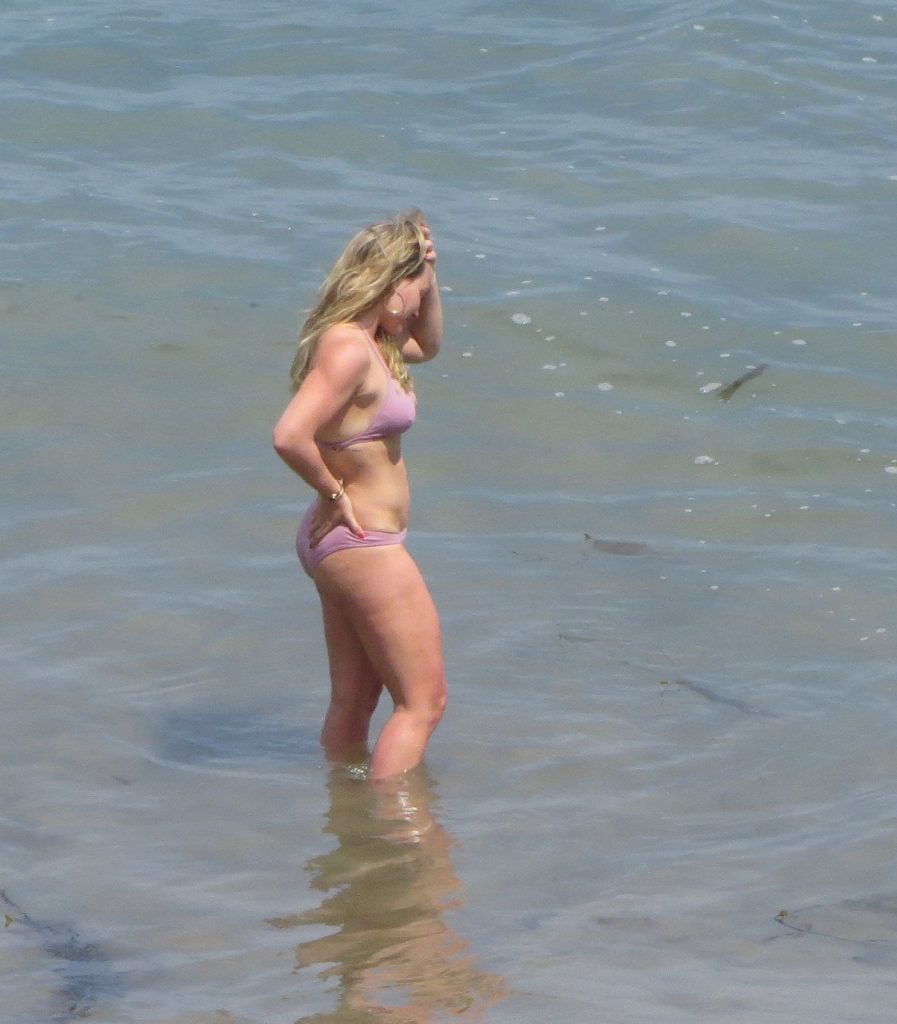 Hilary Duff Bikini