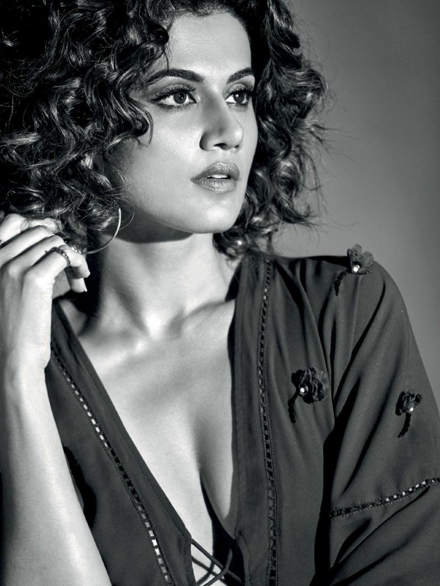 Taapsee Pannu Sexy