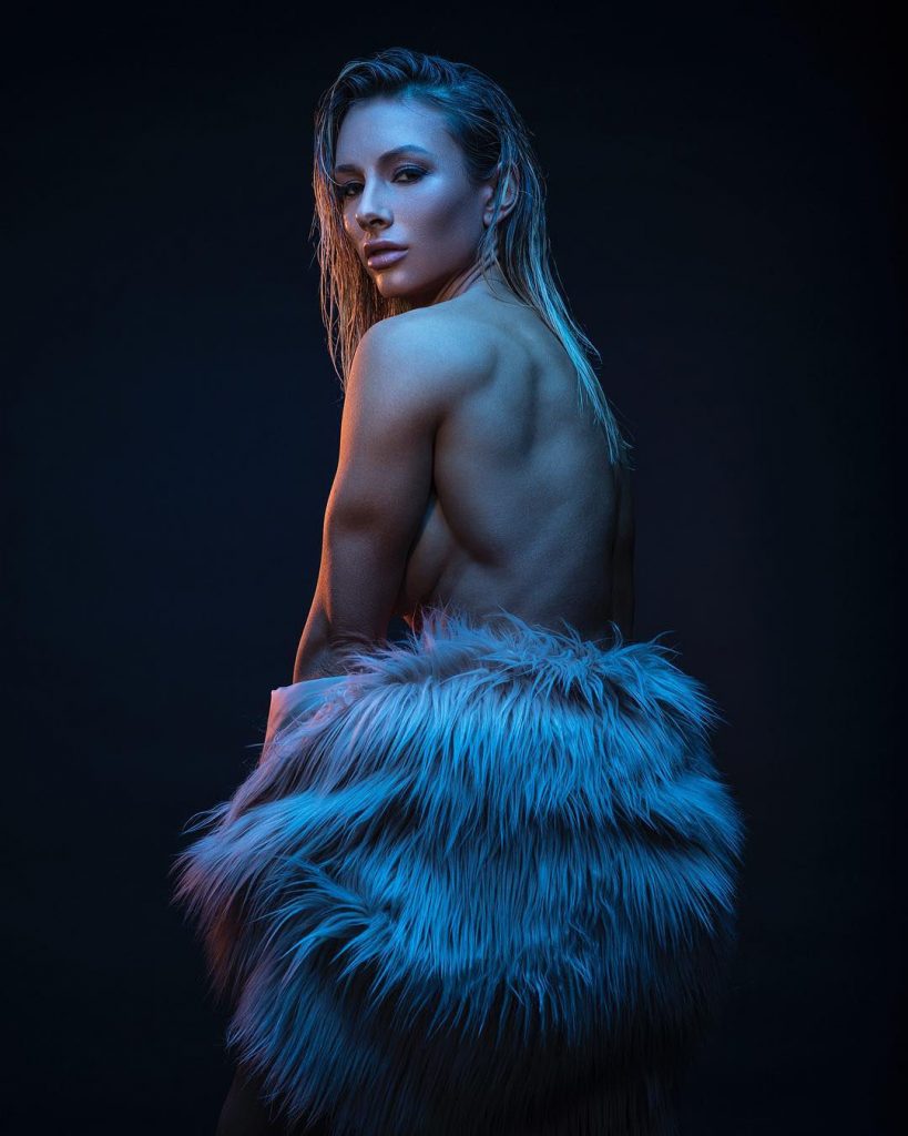 Paige Hathaway Nude
