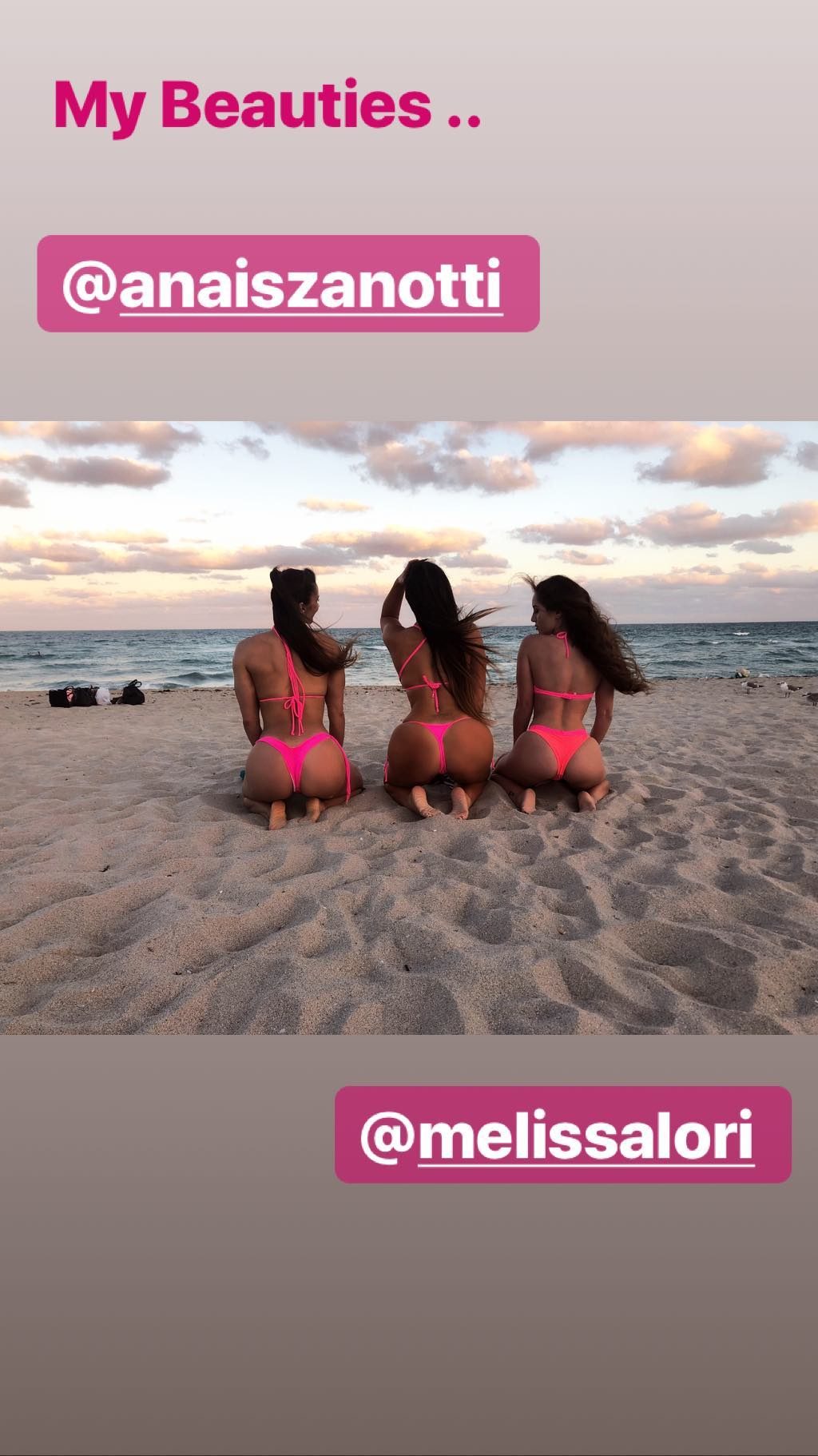 Claudia Romani, Melissa Lori, Anais Zanotti Bikini
