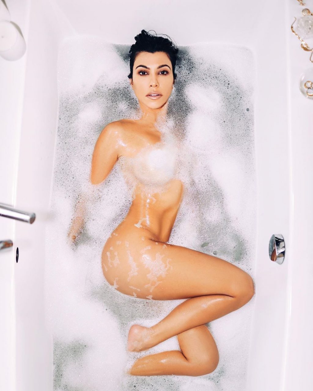 Nude kourtney leak kardashian Kourtney Kardashian