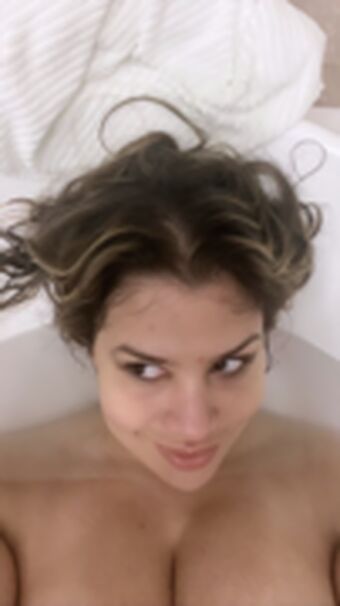 Leila Germano Nude Leaks OnlyFans Photo 3