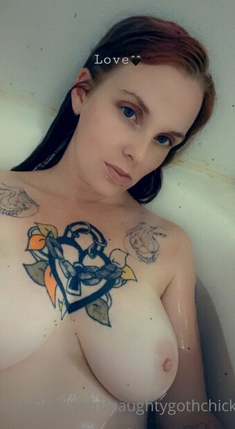 naughtygothchick Nude Leaks OnlyFans Photo 8