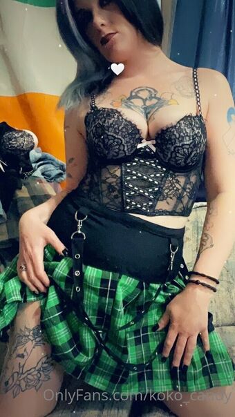 naughtygothchick Nude Leaks OnlyFans Photo 2