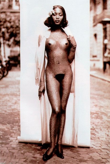 Naomi Campbell naked – big pack