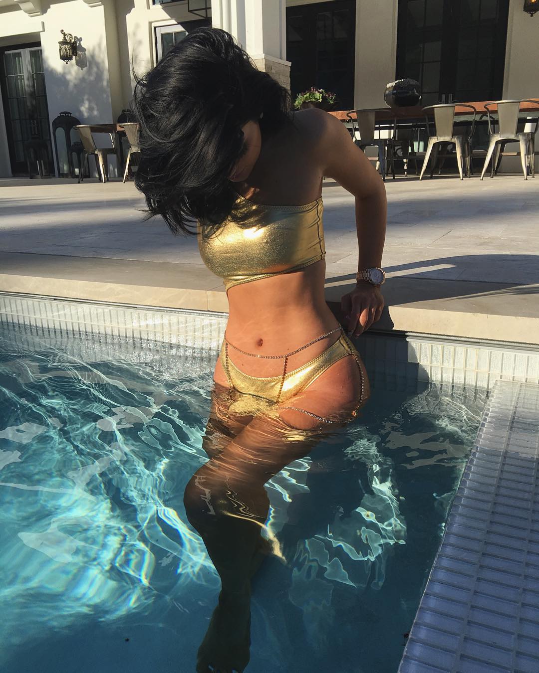 Kylie Jenner Bikini Photos