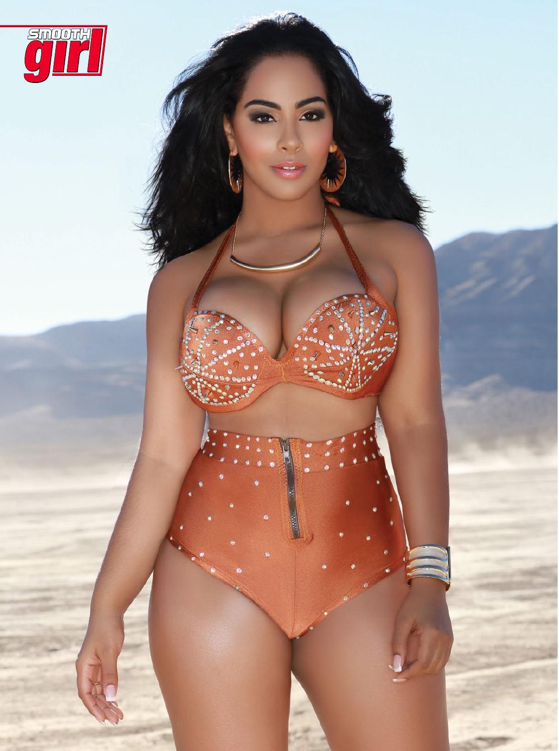 Sexy Photos of Ayisha Diaz