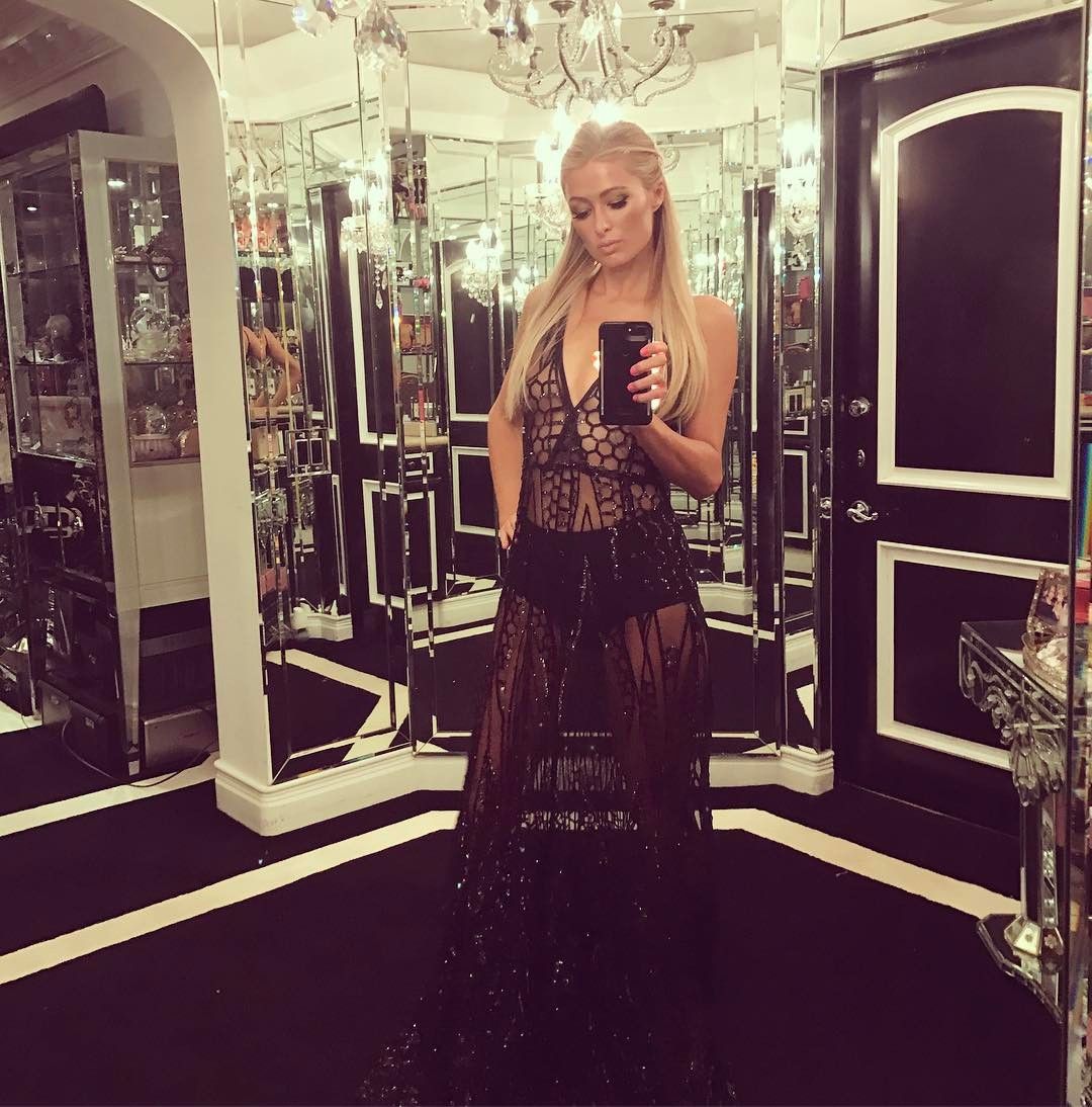 Sexy Pics of Paris Hilton